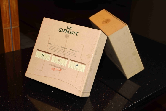 Luxury Wine Gift Box Packaging 4C PMS UV Or Offset Printing