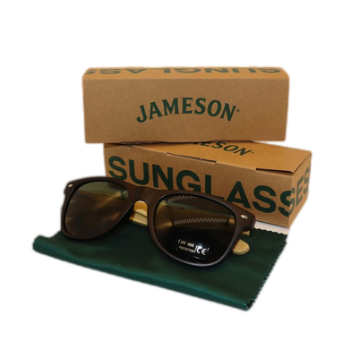Sunglasses Kraft Paper Sustainable Gift Box Packaging 5.5X5X4CM Size ROHS Certificate