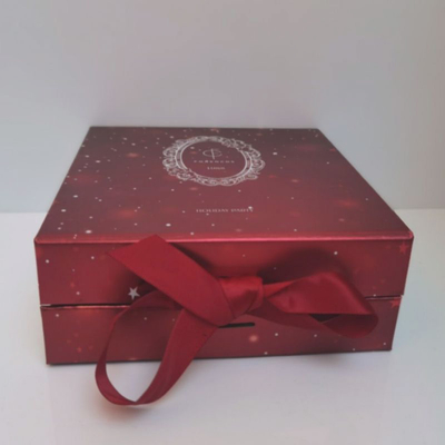 FSC UV Printing Paper Box For Gift Packaging With EVA Insert For Holiday Party, Box with Ribbon
